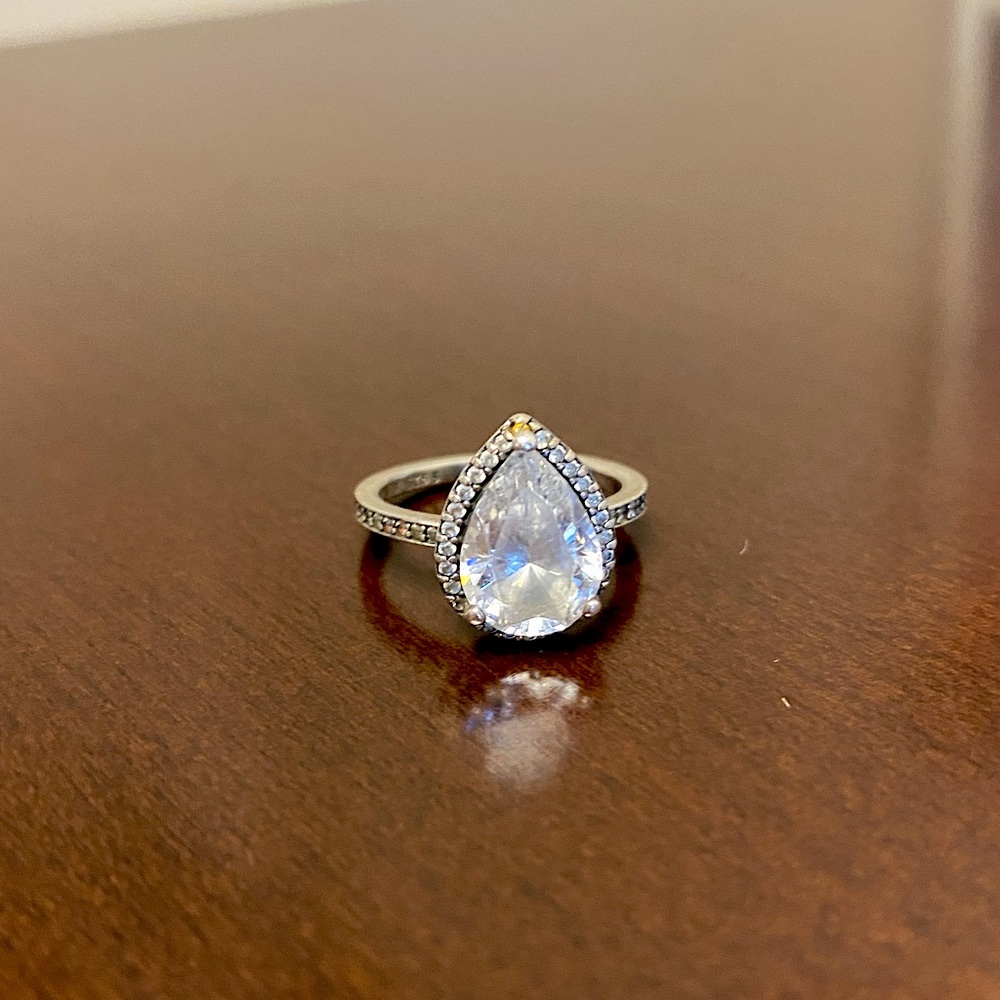 Authentic pandora teardrop ring. Promise ring. - Picture 1 of 3